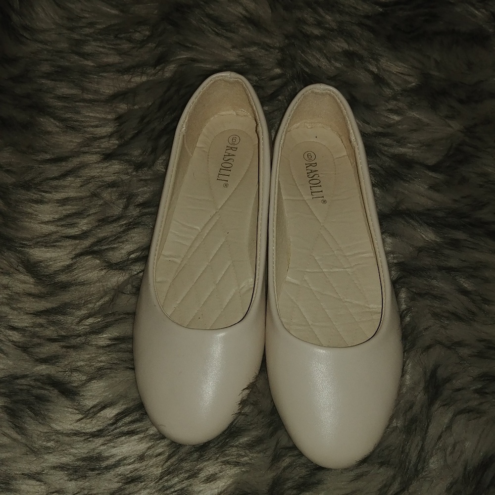 4/$25 Ballet Flats Sz6